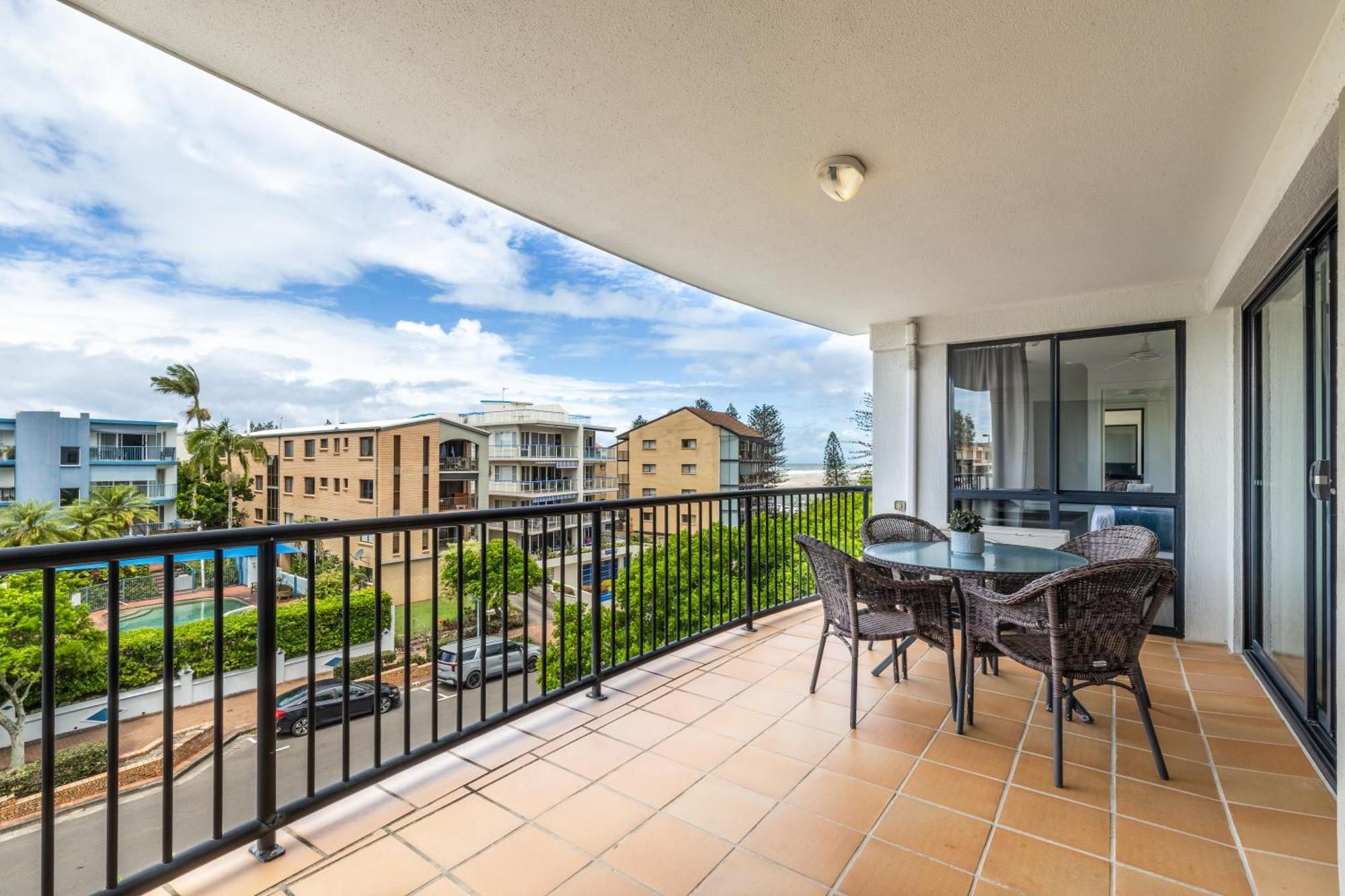 Belaire Place Motel Apartments Caloundra Ngoại thất bức ảnh